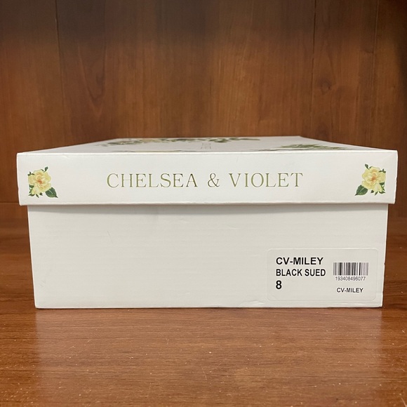 Black Heeled Booties - Picture 4 of 7